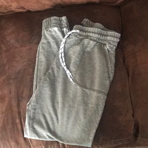 Drawstring Sweatpants. 🌸